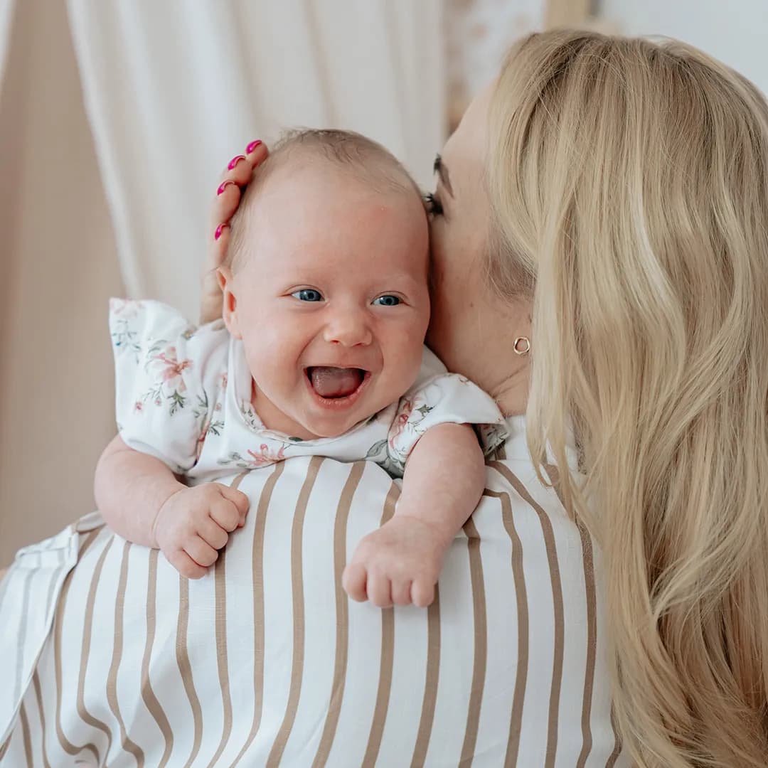 Jak bezpiecznie i skutecznie odbijać niemowlaka? Sprawdzone sposoby