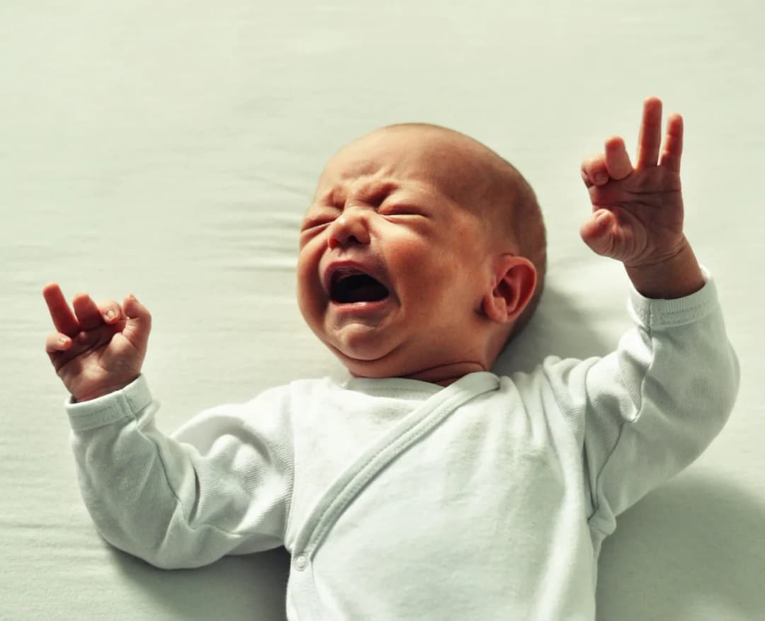 Niebezpieczne objawy zakażenia układu moczowego u niemowlaka – ratuj dziecko!