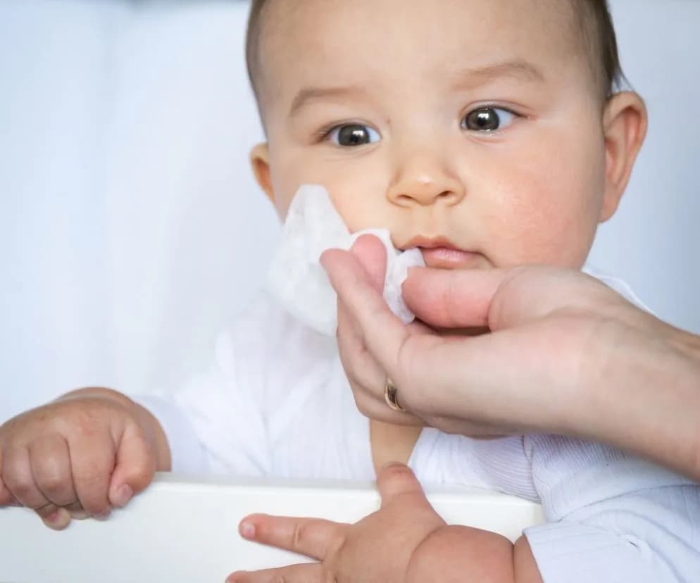 Wysypka przy ząbkowaniu: zdjęcia i cechy charakterystyczne