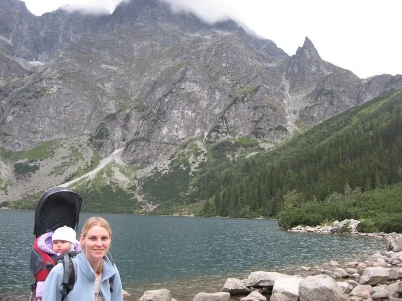 Spokojne wakacje z niemowlakiem w Polsce. Bezpieczne i przyjazne miejsca dla rodzin