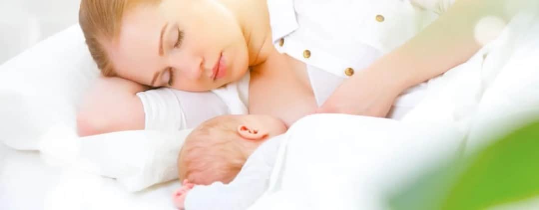 Ból ucha podczas karmienia piersią: skuteczne sposoby na ukojenie dolegliwości