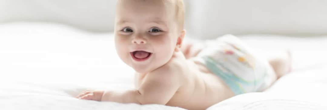 Ile pampersów zużywa niemowlę? Oszczędź pieniądze i uniknij wpadek!
